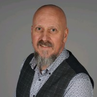 Guus Van Zuiden