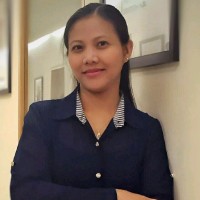 Roxanne Apostol