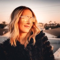 Niki Van Houten