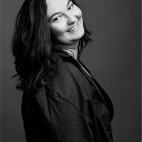 Claire LEONE