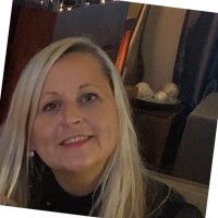 Denise Hutchison