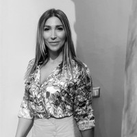 Cristina V.