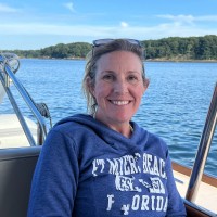 Elaine Courtemanche