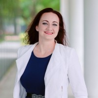J. Elaine Hunt (Walls)