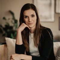 Saranne Riezebosch - Uneken