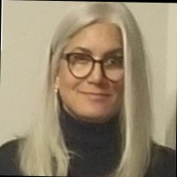 Dee Carlson
