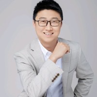 Xiaolong He