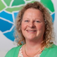 Monique De Jong