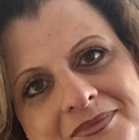 Elizabeth Traitouros Hartofilis