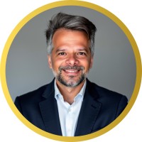 Luis E. Salcedo-Kosma