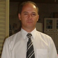 Ademir oliveira
