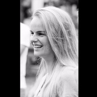 Caroline De Waard