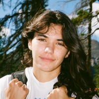 Penelopi Leach