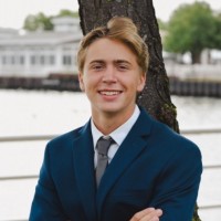 Daniel Schultz
