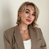 Yulia Costa