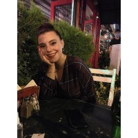Öznur Akay