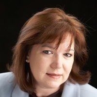 Suzanne McElligott