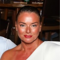 ⭐️ Jacqueline Burton