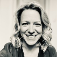 Julia Baur