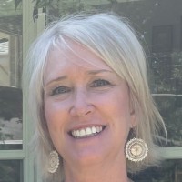 Miriam Willis
