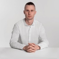 Arseniy Popov