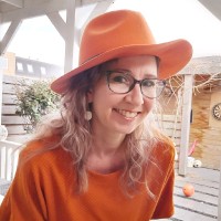 Hanneke Versteeg