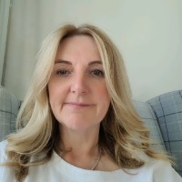 Michelle Arnold