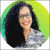 Dora Leão