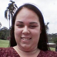 Caroline Santos