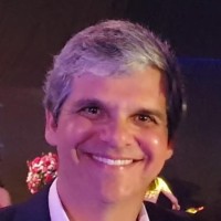 GUSTAVO SANTIAGO