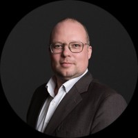 Tom Kronenburg