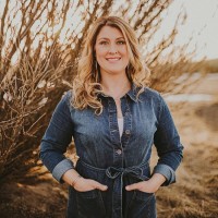 Stefanie Bright