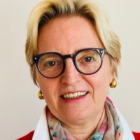 Dr. Martina Violetta Jung