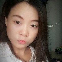 Nicole He