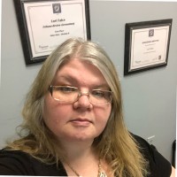 Lori Falce