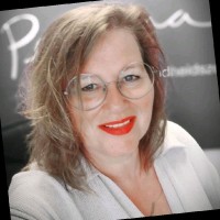 Sylvia Hendriks-Peters
