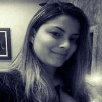 Nane Thaise Oliveira