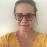 Kinga Gelybó - Pintér