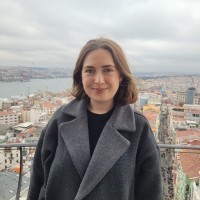 İrem Gülay