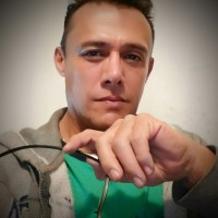 Roberto Flores