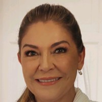 Claudia Andrade Pereira Manfredi