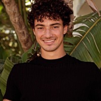 Alexander Vega