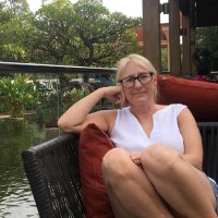 lorraine gillies FRSA