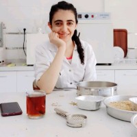 Feride Bostan