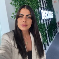 Adriana M. Castanheira