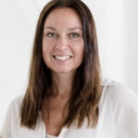 Helle Kjær