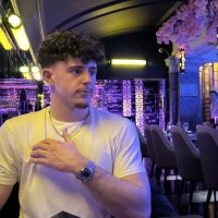 Oli Harris