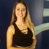 Lúcia Oliveira
