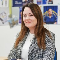 Iulia C.