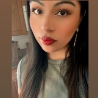 Ana Leon